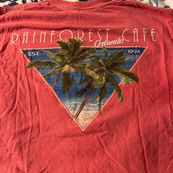 Rainforest café, souvenir shirt - Picture 3 of 4